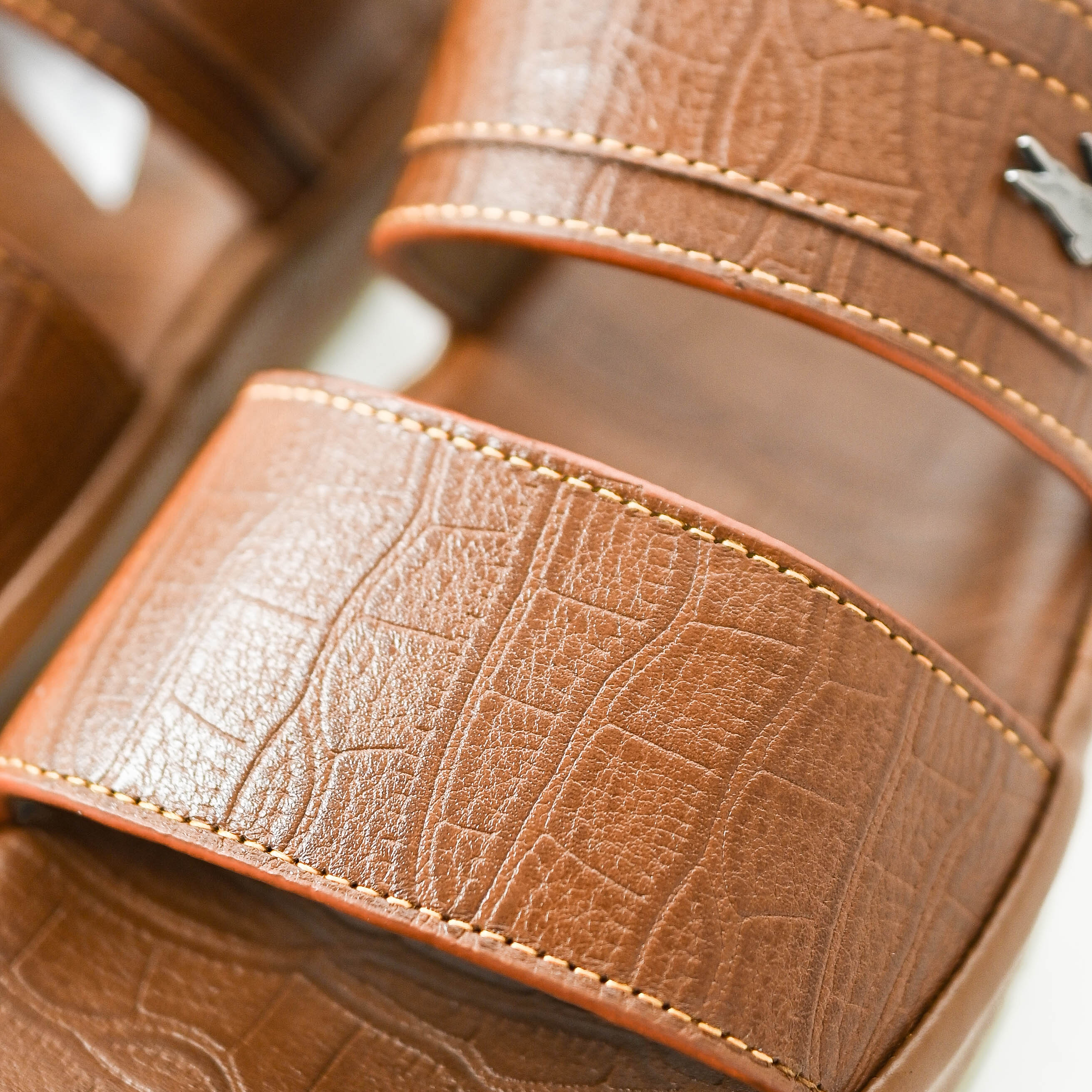 Dép quai ngang nam da mềm