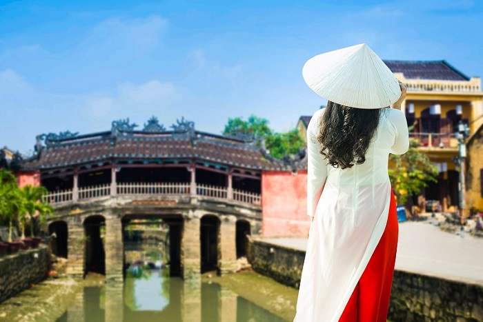 Tour miền Trung 4N3Đ viếng thăm chùa Cầu Nhật Bản