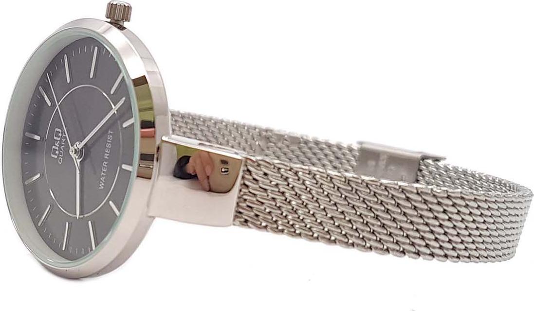Đồng hồ nữ Q&Q Citizen QA17J202Y dây sắt