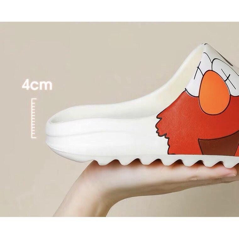 Dép Quai Ngang Họa Tiết Slide Kaws Êm Mềm Nhẹ.