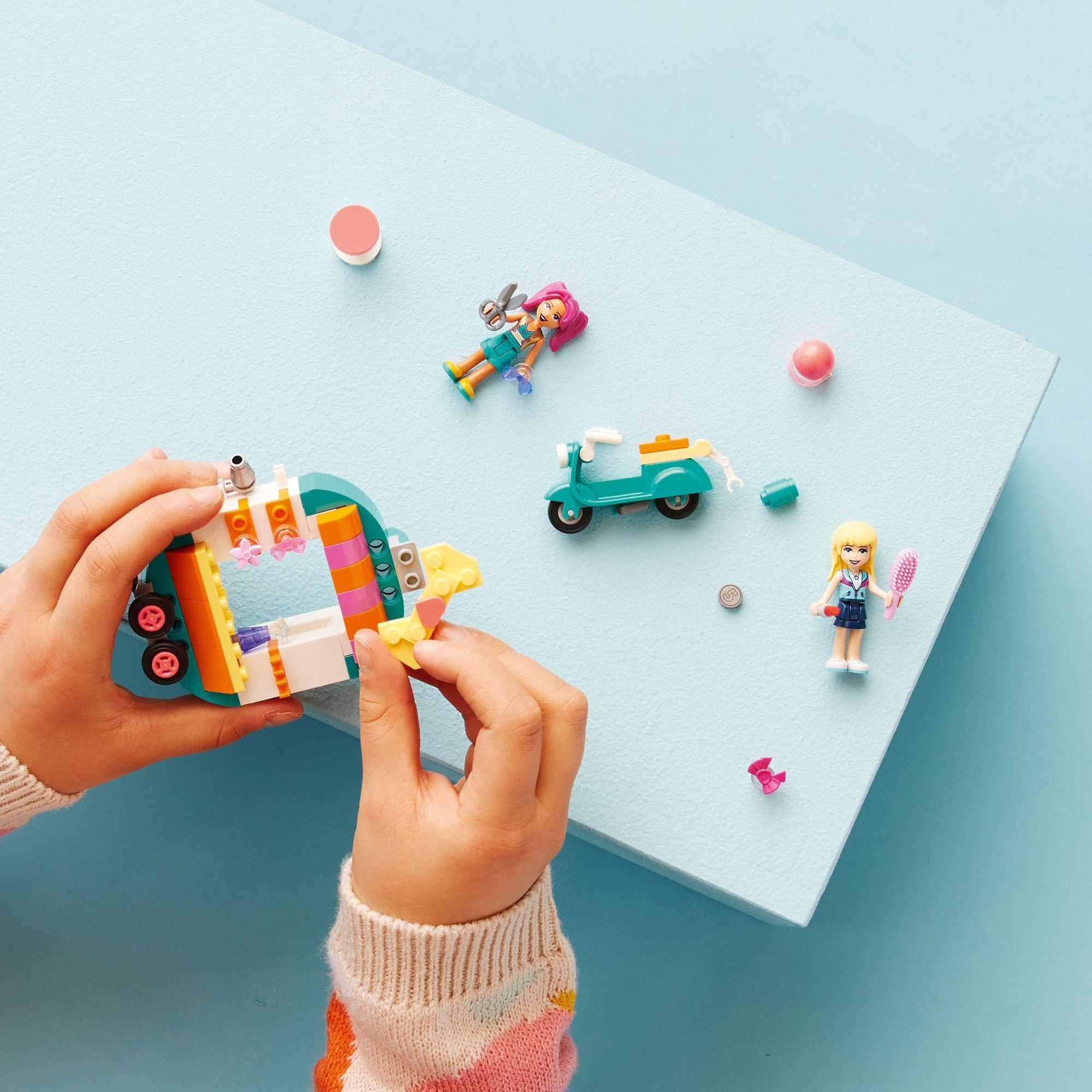 LEGO Friends 41719 Tiệm làm đẹp di động của Stephanie