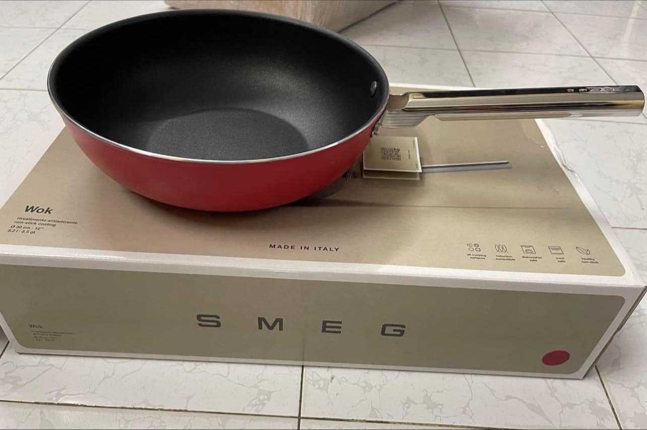 Chảo sâu lòng SMEG CKFW3001RDM 30cm màu đỏ hàng Chính Hãng