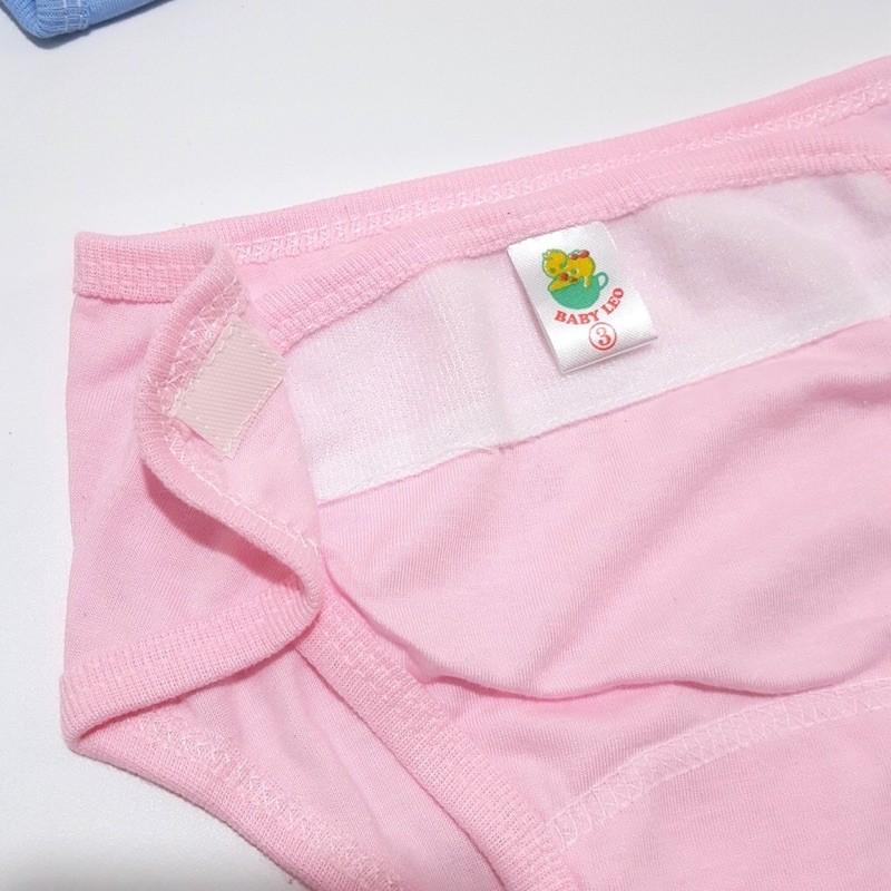 Quần đóng bỉm baby leo