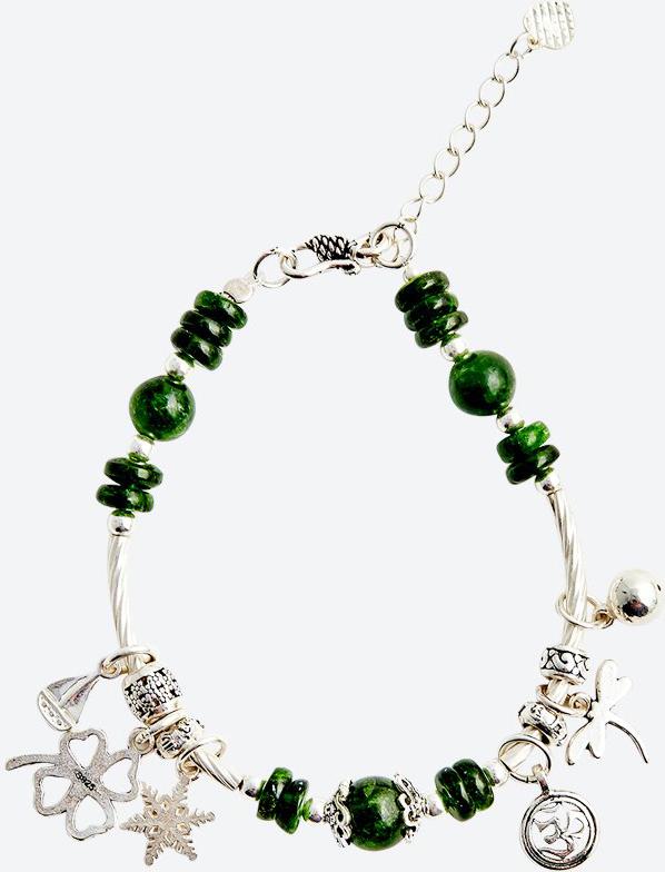 Vòng tay đá Diopside charm cỏ 4 lá Ngọc Quý Gemstones