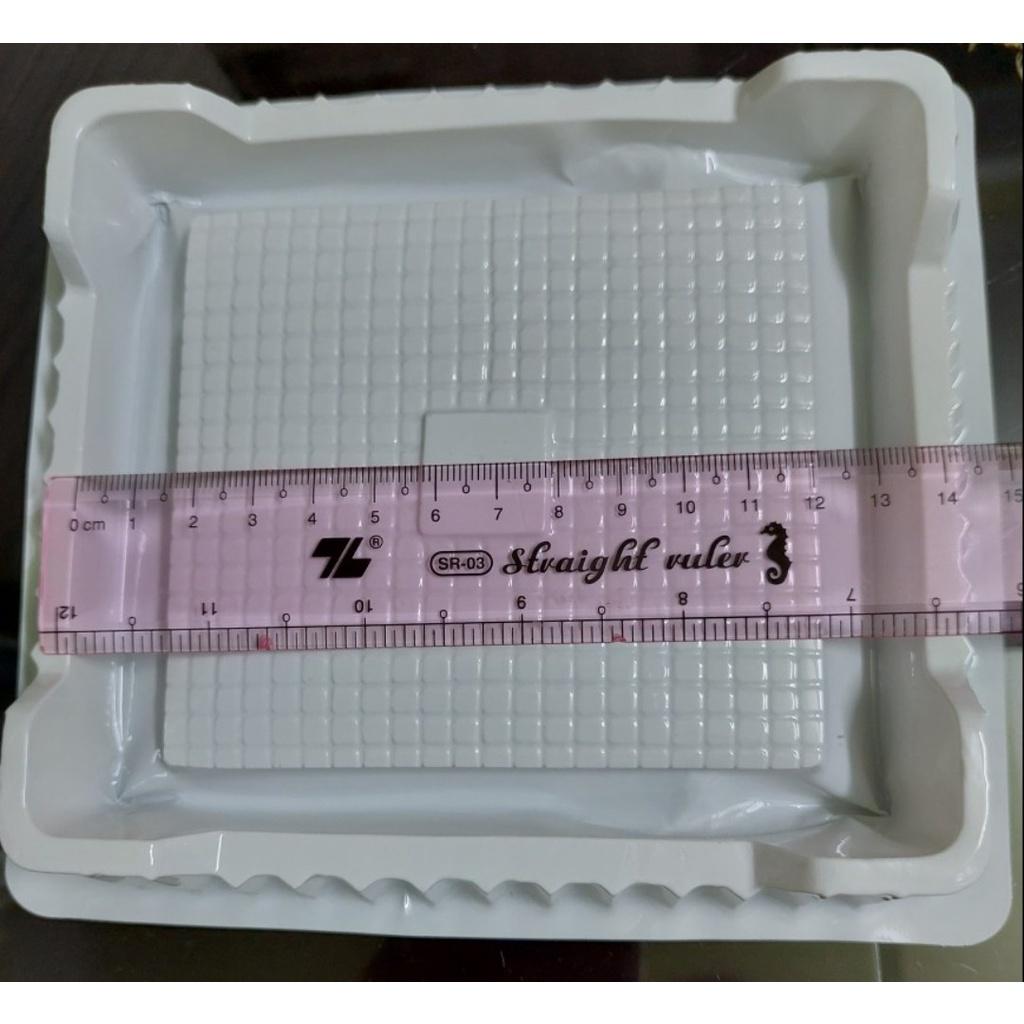 Hộp H22 đựng bánh bông lan cuộn ngắn lớn size 14cm