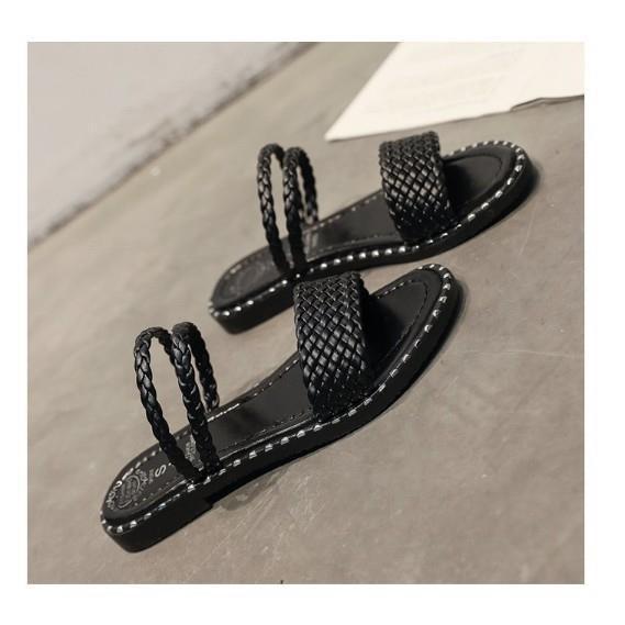 Sandal Nữ Mẫu Mới Năm