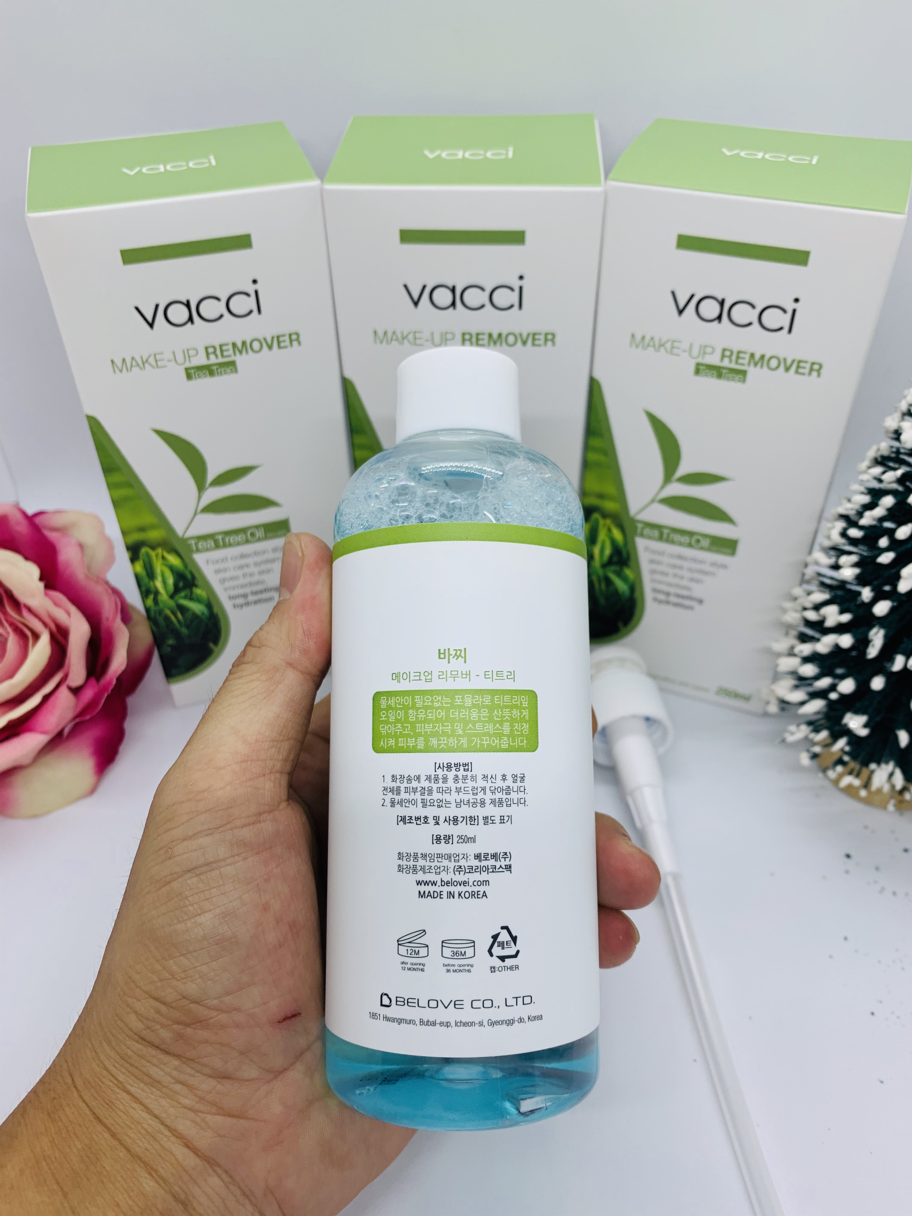 VACCI - NƯỚC TẨY TRANG KHÔNG CỒN - MAKE-UP REMOVER ( NEW 250ml )