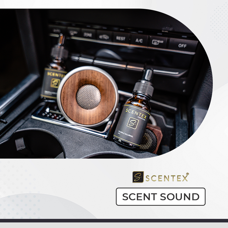 Nước hoa xe hơi cao cấp Scentex SCENT SOUND 100% Organic, được làm từ hợp kim kim ALUMINUM cắt CNC công nghệ cao kết hợp với bên trong là Gỗ Hoàng Đàn có mùi thơm nức tự nhiên, bên trong ruột bông có thể thấm hút tinh dầu khuếch tán mùi hương, khử mùi, di