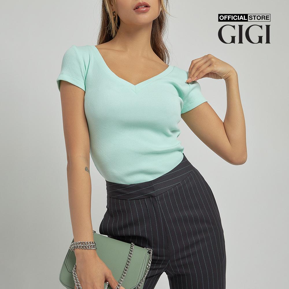 GIGI - Áo thun nữ ngắn tay cổ V phom ôm nữ tính G1203P211270