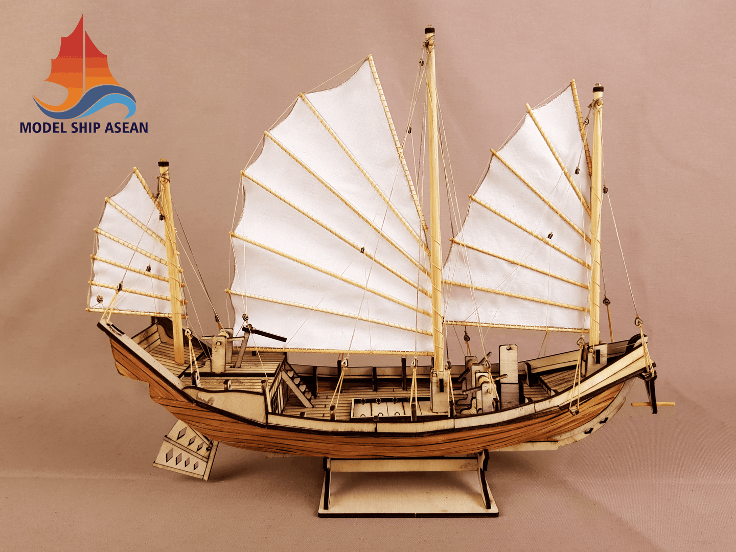 Bộ mô hình lắp ráp tàu buồm Việt Nam