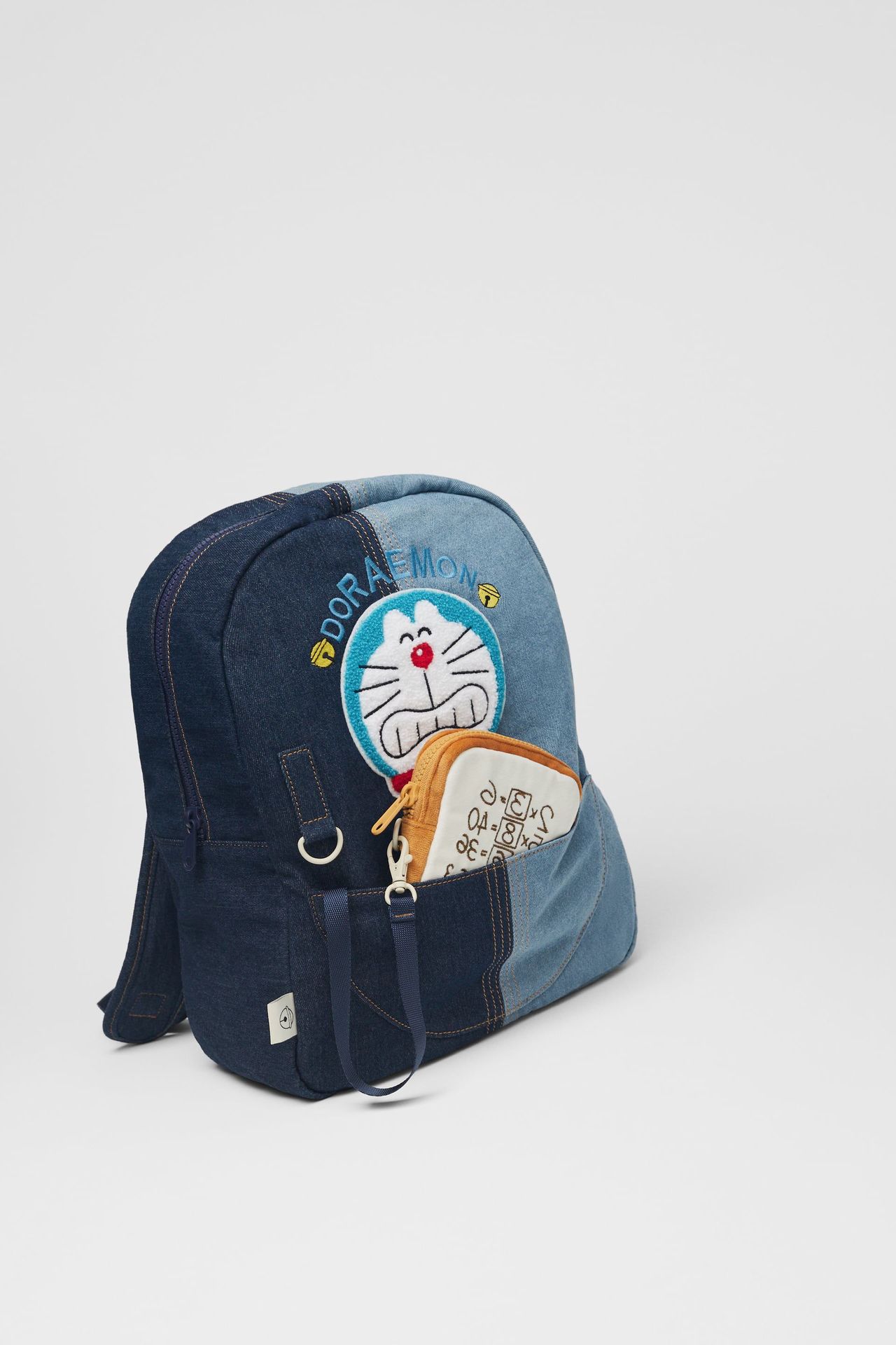 Balo trẻ em doreamon tặng kèm ví bánh mì chuyển ngữ