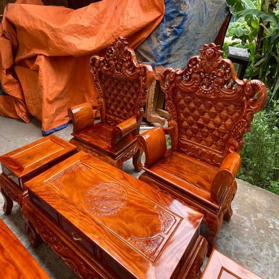 Bàn Ghế Hoàng Gia Gỗ Xà Cừ