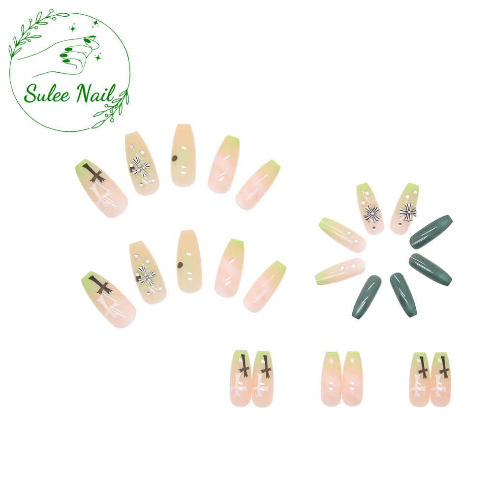 Bộ 24 móng tay xinh kèm phụ kiện charm đẹp hình thập tráng gương Sulee Nail kiểu thang