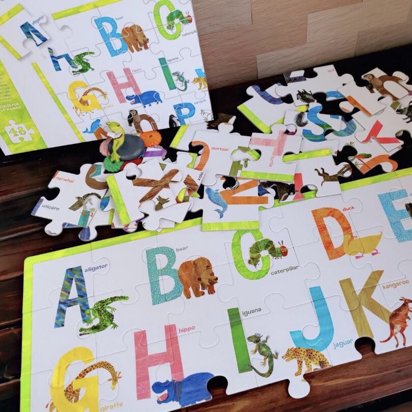 Đồ chơi xếp hình Mideer Floor Puzzle - Bảng Ghép Chữ Cái Tiếng Anh Phiên Bản Chú Sâu Háu Ăn (Dành Cho Bé Từ 3 Tuổi)