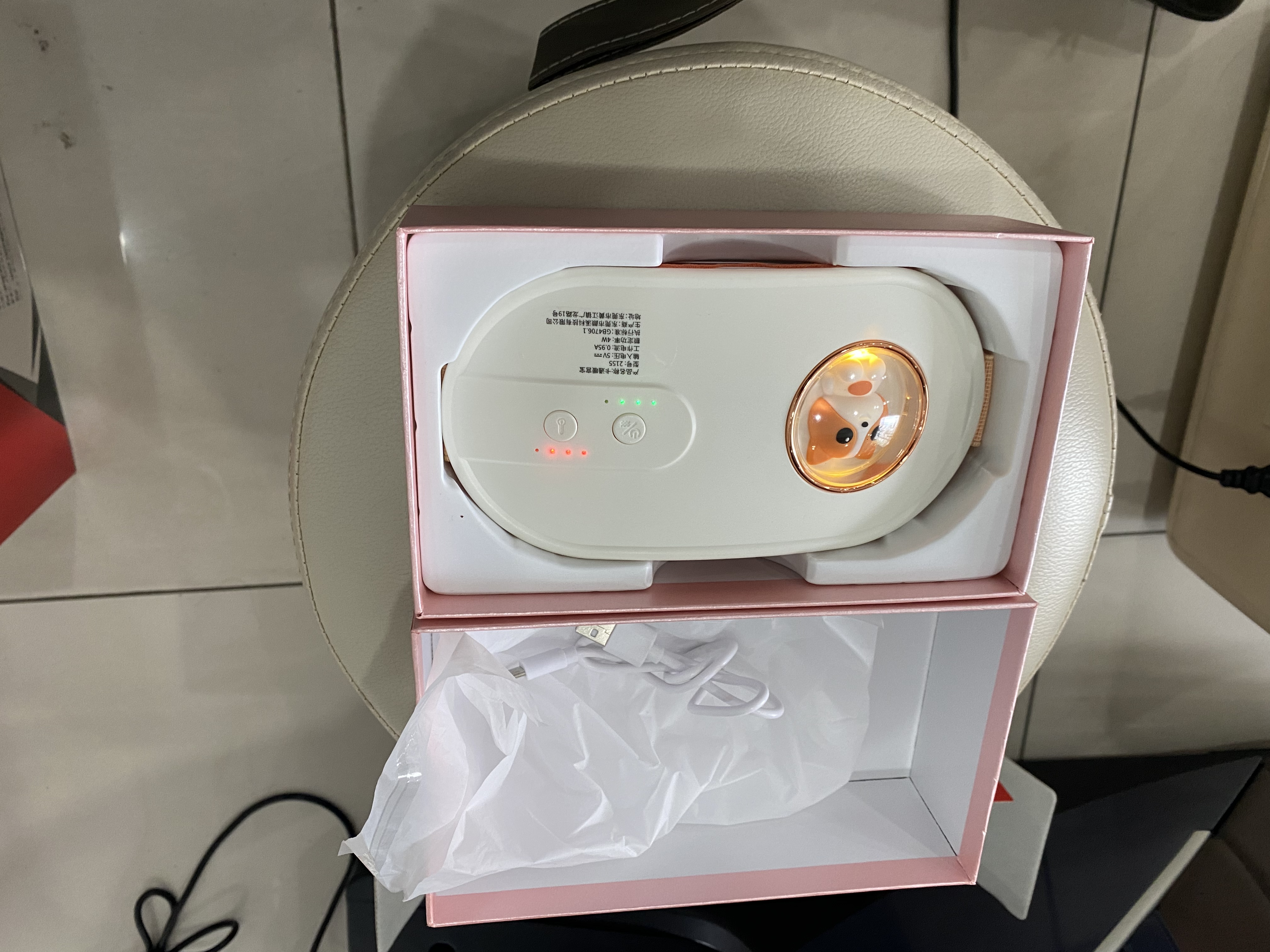 Máy Massage Bụng TQ-109, Máy tan Mỡ Bụng, Đai Massage tan Mỡ Bụng Tích Hợp Xoay Đá Nóng Kết hợp Làm Nóng Hồng Ngoại
