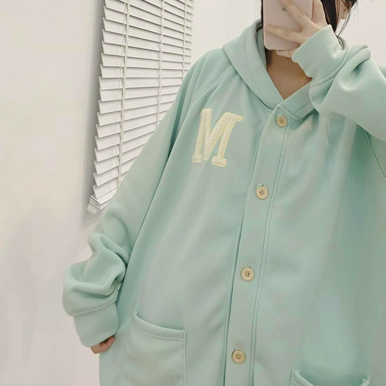 Áo khoác nam nữ Hoodie nỉ trơn Basic LOGO THÊU chữ M màu form rộng tay bồng khóa kéo có mũ Ulzzang giá rẻ couple