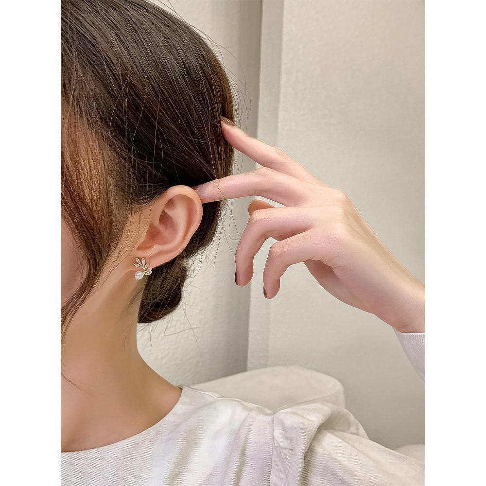 Khuyên Tai Chiếc Lá Đính Đá Cao Cấp, Phong Cách Hàn Quốc, BT11