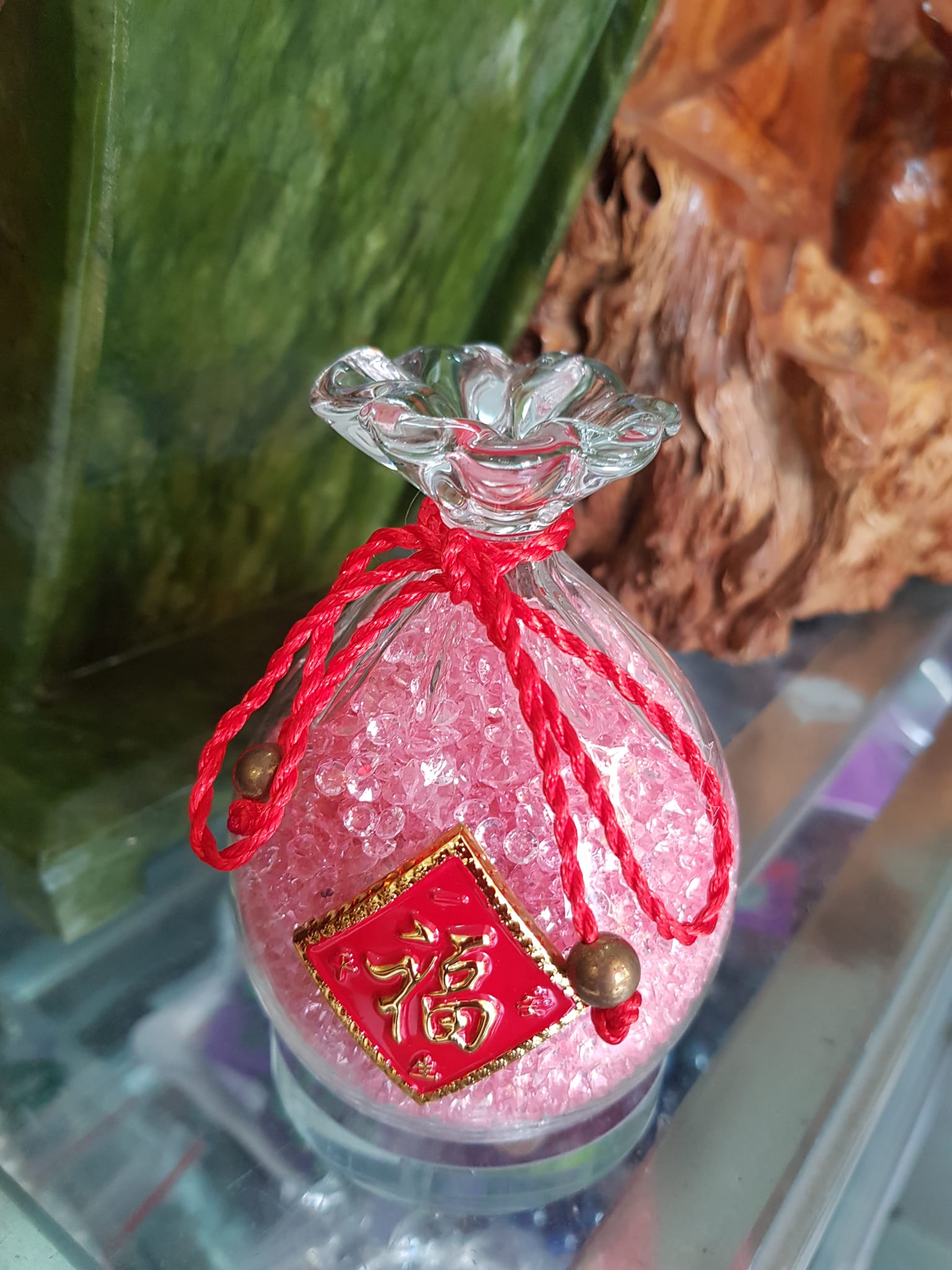 Túi tiền Để bàn làm việc và xe hơi Đá Thạch Anh HỒNG TƯƠI ĐẸP tự nhiên Size cao 10cm x 7cm hợp mệnh HỎA THỔ trưng rất đẹp xinh may mắn tài lộc ạ