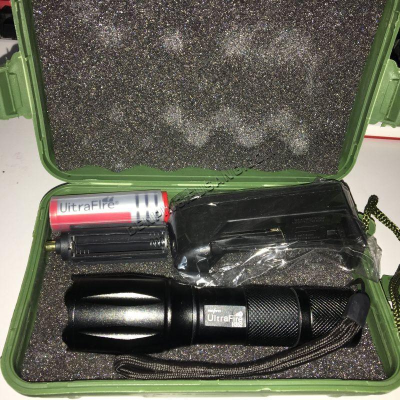 Đèn pin siêu sáng HY-815
