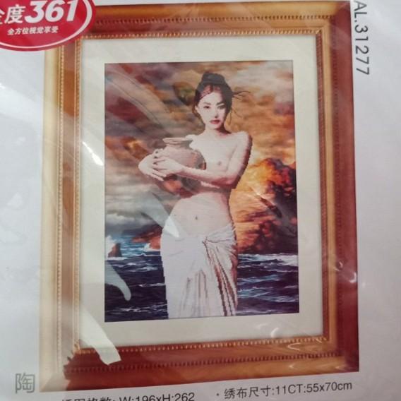 Tranh thêu Cô Gái Ôm Lu ms 31277