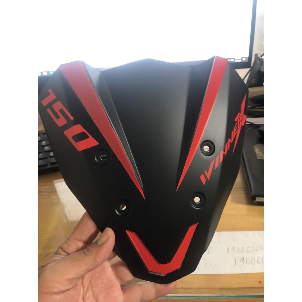Mão Winner X V3 4 Lỗ Đen Nhám Viền Đỏ