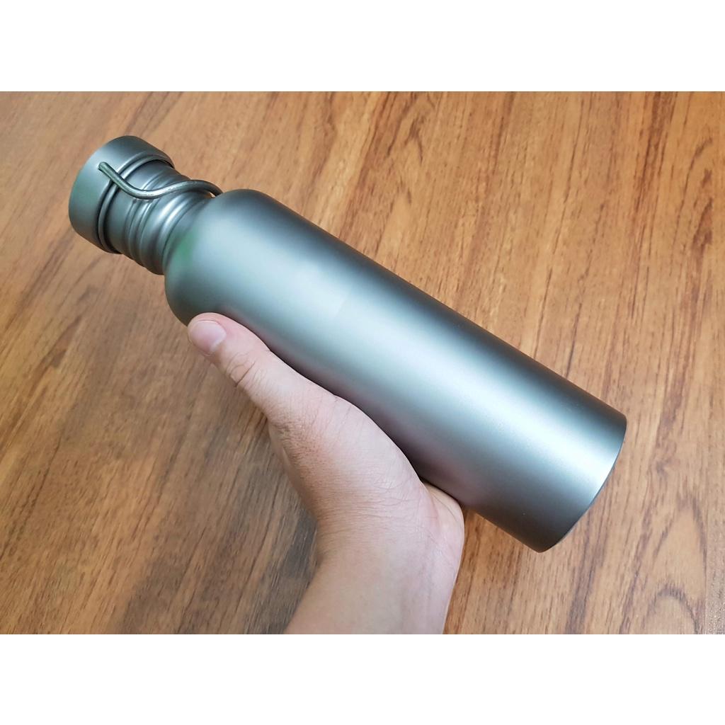 Bình đựng nước Titanium 750ml