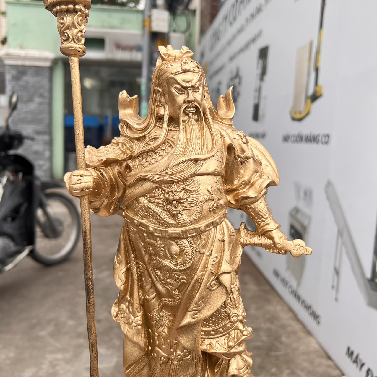 Tượng Quan Công ngũ long bằng bột đá mang lại tài lộc bảo vệ gia chủ cao 38cm