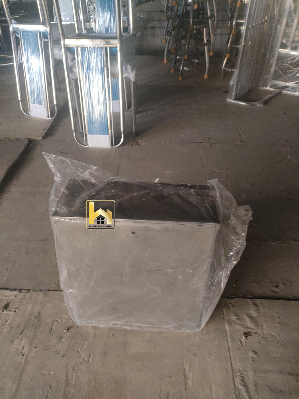 BÀN THỜ INOX THỜ THẦN TÀI ÔNG ĐIẠ 40x40
