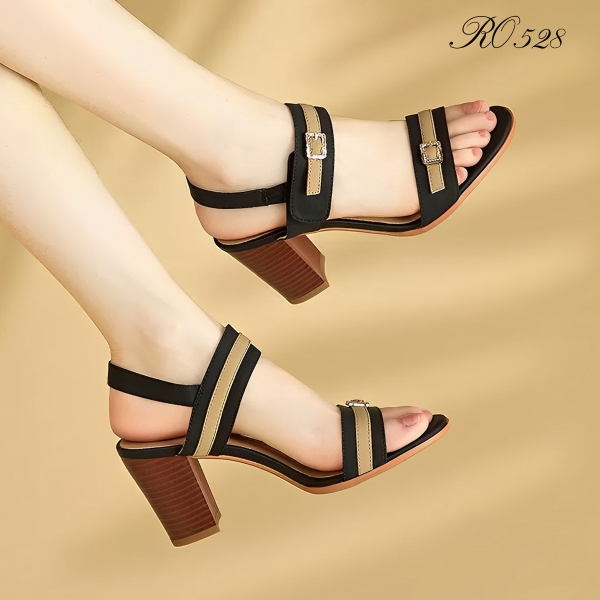 Sandal cao gót nữ phối màu, quai dán ROSATA RO528 - 7p - Đen, Xanh - HÀNG VIỆT NAM - BKSTORE