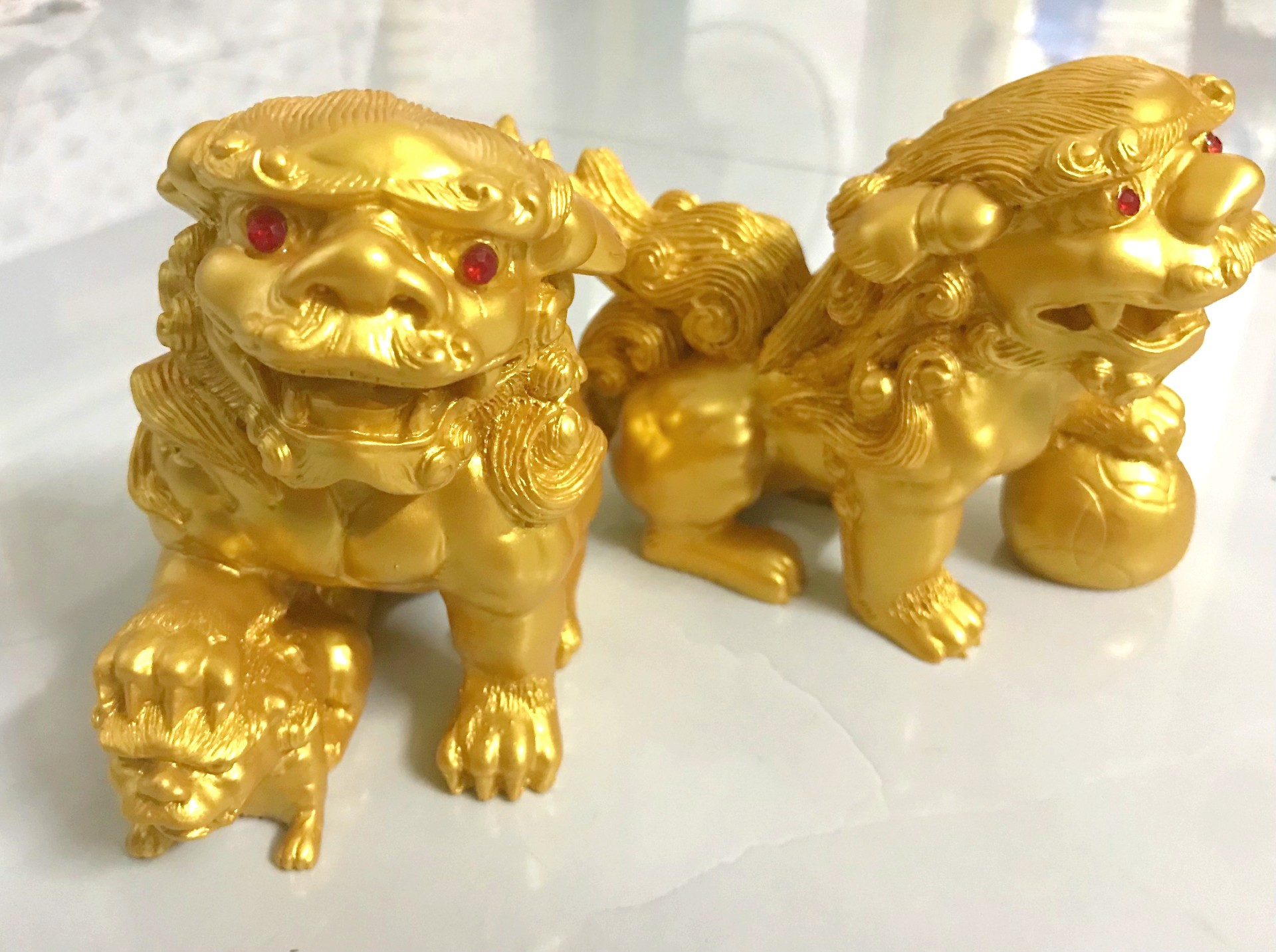 Cặp Tượng Kỳ Lân Phong Thủy - Màu vàng nhũ