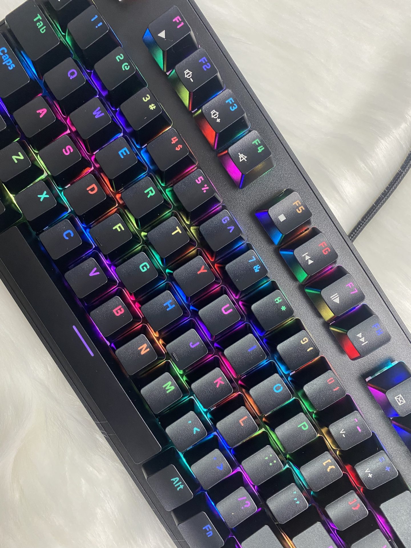 Bàn Phím Cơ Máy Tính Có Dây - Newmen GE87R TKL | RGB | ABS Keycap - Hàng Chính Hãng