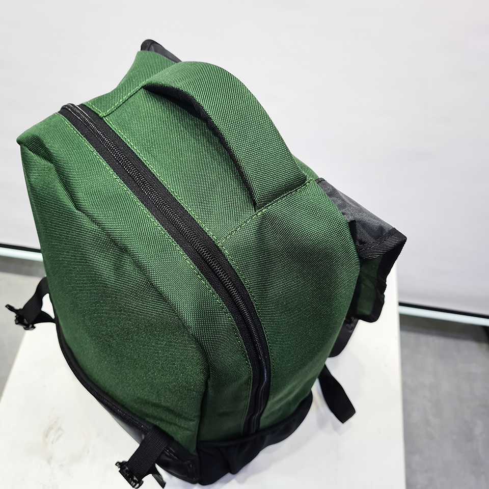 ( XEM VIDEO ) Balo nam nữ thời trang Hàn quốc để được laptop 14in du lịch chống thấm nước 111 BEE GEE ( NẮP CÓ 2 NỊT )