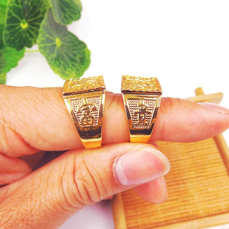 Nhẫn nam Phong Thủy Khắc Chữ CÁT TƯỜNG, Chữ PHÁT, Chữ LỘC, Hợp Kim không rỉ, mạ vàng 18K, Size Nhẫn 18, Phù Hợp Nam Từ 55 – 80kg