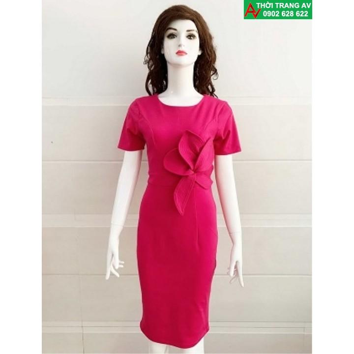 AV6447 - Đầm ôm body đính hoa sen eo nổi bật