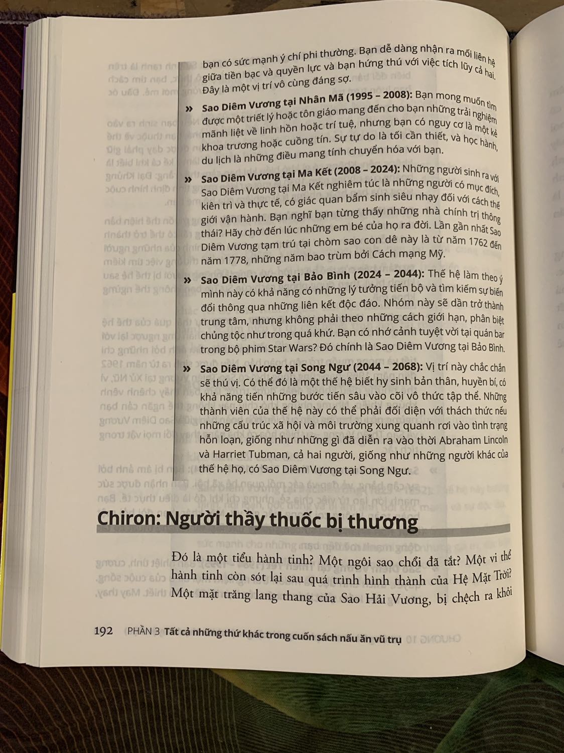 Combo 2 Cuốn Sách Về Chiêm Tinh Học: Chiêm Tinh Học - Vận Dụng Trí Tuệ Về Các Vì Sao Vào Đời Sống + Chiêm Tinh Học For Dummies (Tặng Kèm Bookmark Bamboo Books)