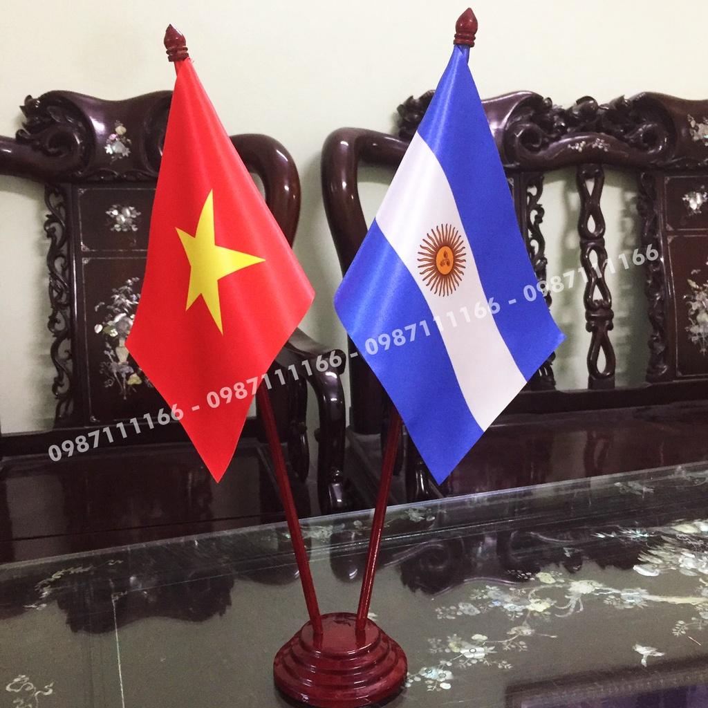 Cờ Để Bàn Đế gỗ Cắm 2 cờ Việt Nam - Argentina In Kỹ Thuật Số