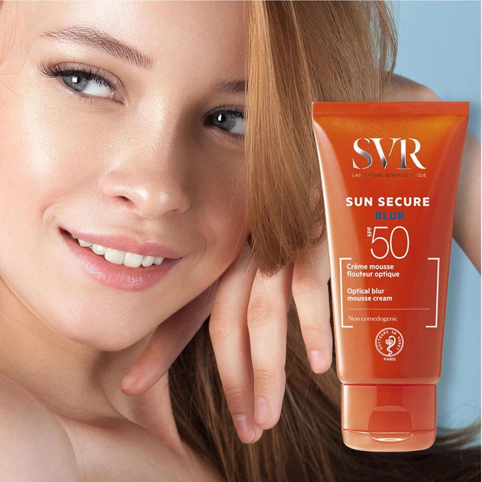 Kem Chống Nắng, Kem Lót Che Khuyết Điểm SVR Sun Secure Blur Spf 50+ 50ml + Tặng Kèm 1 Móc Khóa Hình Tour Eiffel Viền Đỏ