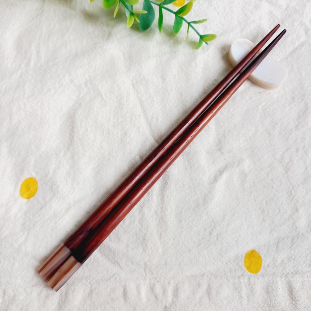 Đũa Gỗ Trắc Tự Nhiên 23cm Gắn Trai Hồng