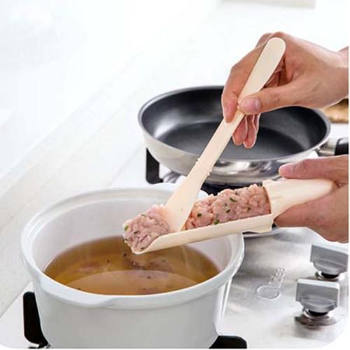 DỤNG CỤ NGHIỀN TỎIÉP NGHIỀN TỎI BẰNG THÉP KHÔNG RỈ CÓ TAY CẦM TIỆN LỢI