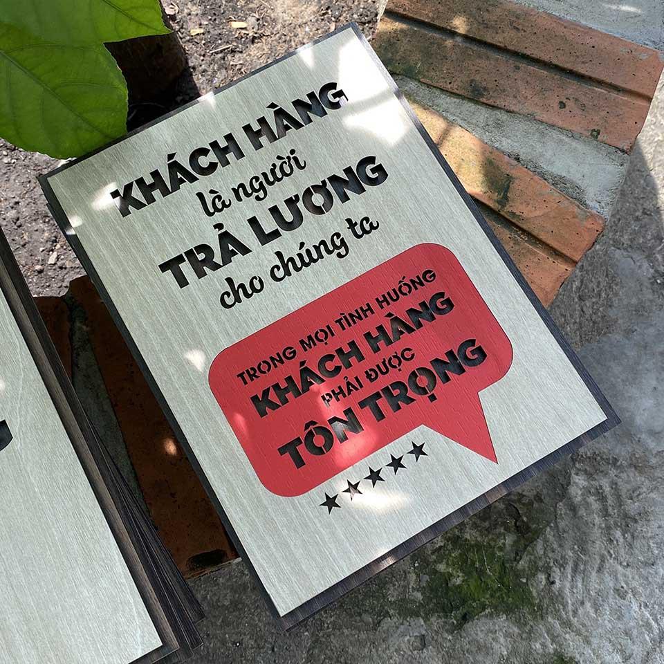 Khách hàng là người trả lương cho chúng ta, trong mọi tình huống khách hàng phải được tôn trọng, Mẫu: VIAN21