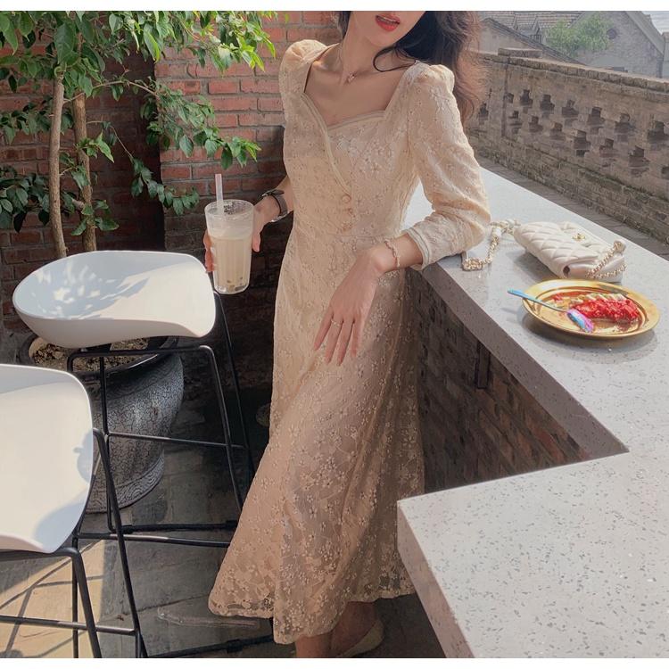 Đầm hoa nhí kem