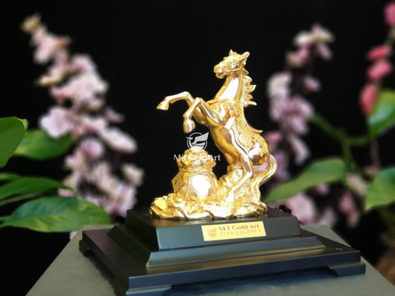 Tượng ngựa dát vàng 24k(22x17x14cm) MT Gold Art- Hàng chính hãng, trang trí nhà cửa, phòng làm việc, quà tặng sếp, đối tác, khách hàng, tân gia, khai trương