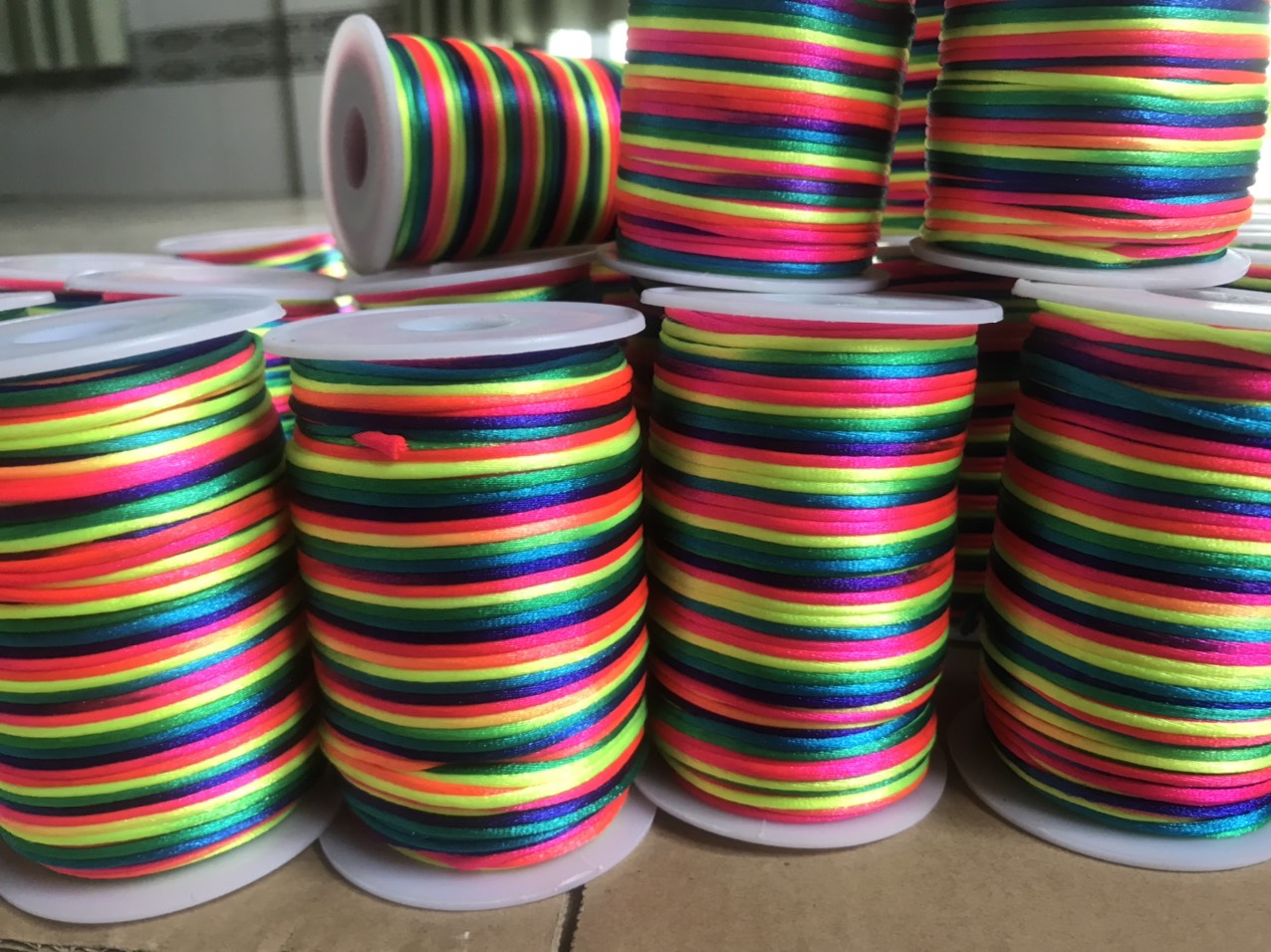 Cuộn 100m Dây Tim Dây Ngũ Sắc dày 2.5mm làm vòng tay Handmade