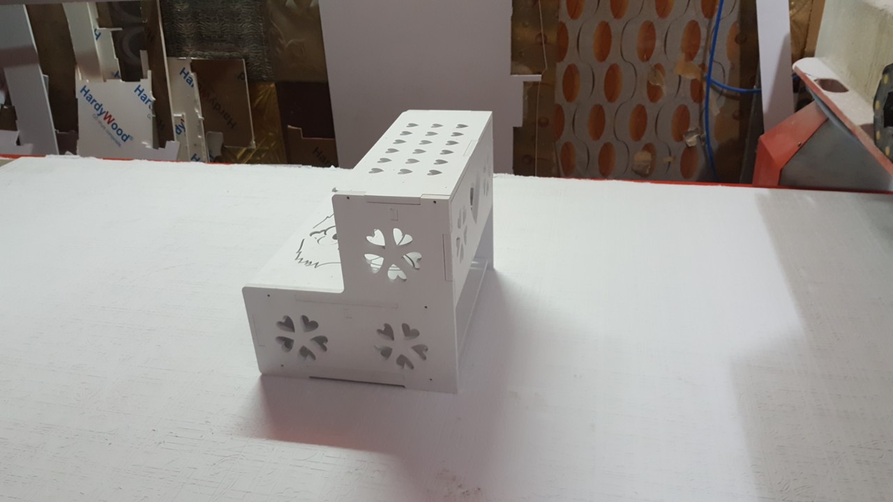 Kệ chân Nail hình Chó Misa không ngăn kéo