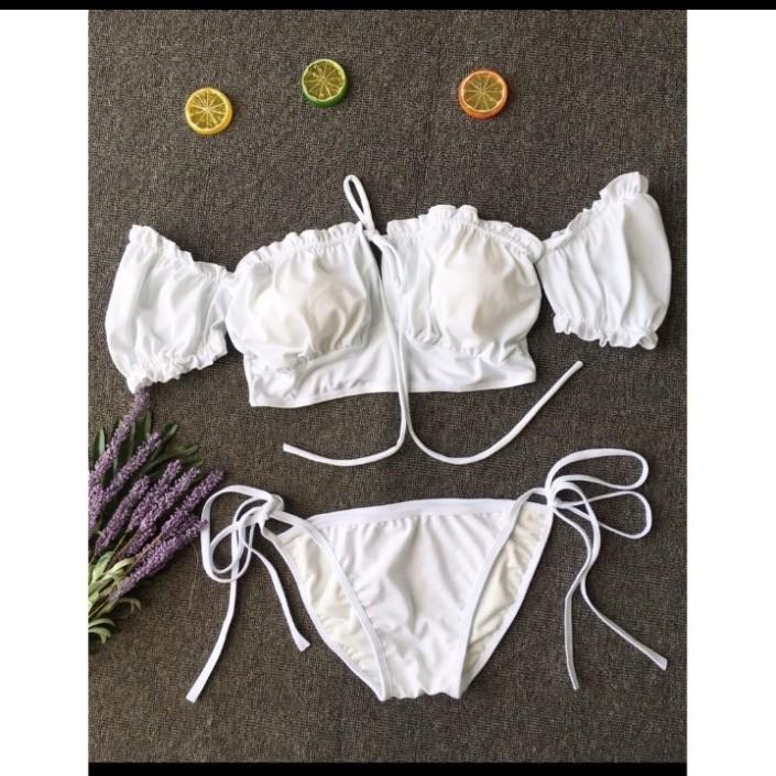 Set bikini đồ bơi 2 mảnh Hiền Hồ tay bồng chip màu trắng áo cúp ngực tay con xinh xắn VATIX