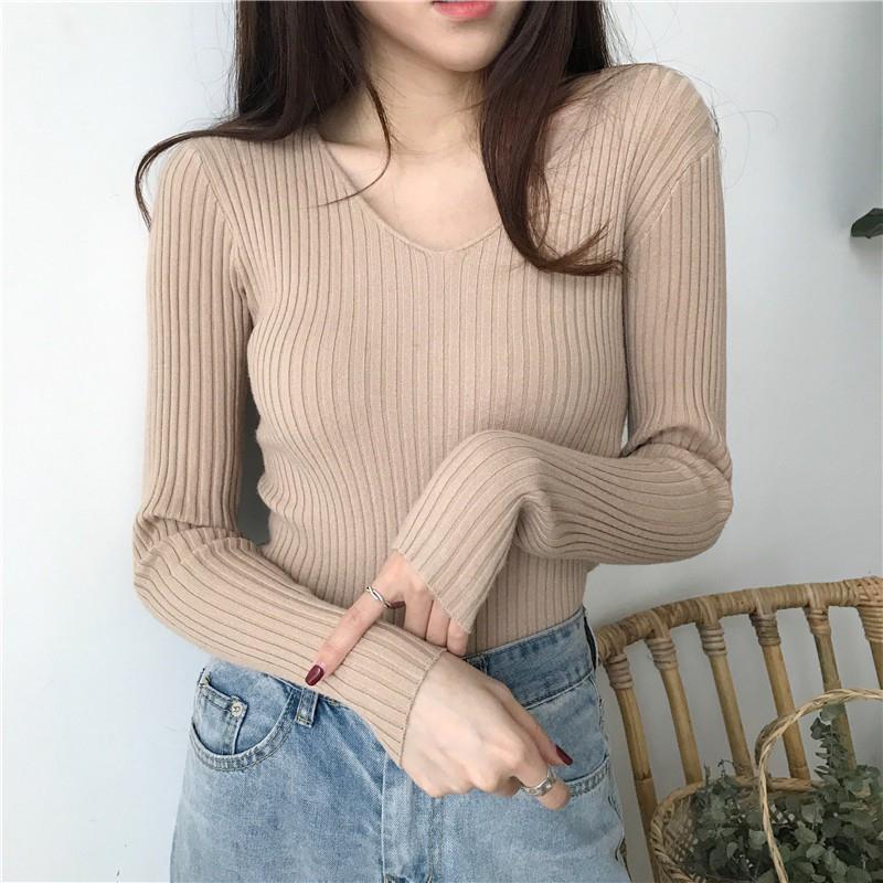 Áo len nữ tay dài cổ chữ V màu trơn