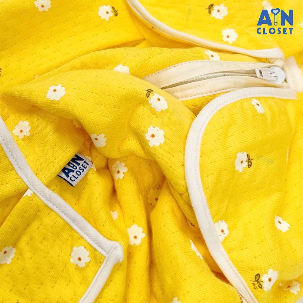 Áo khoác có cón họa tiết Lưu Ly Trắng nền vàng thun cotton. - AICDBGYIJGGZ - AIN Closet