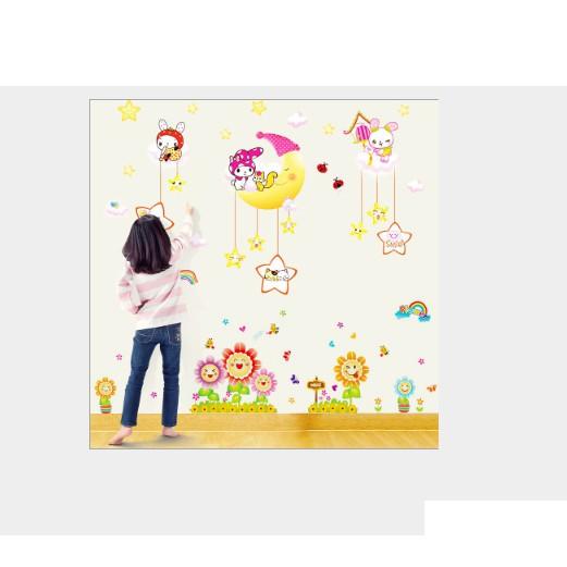 BỘ COMBO DECAL GHÉP ĐÔI TRANG TRÍ - Trăng Vàng kết hợp Chân Hoa lớn