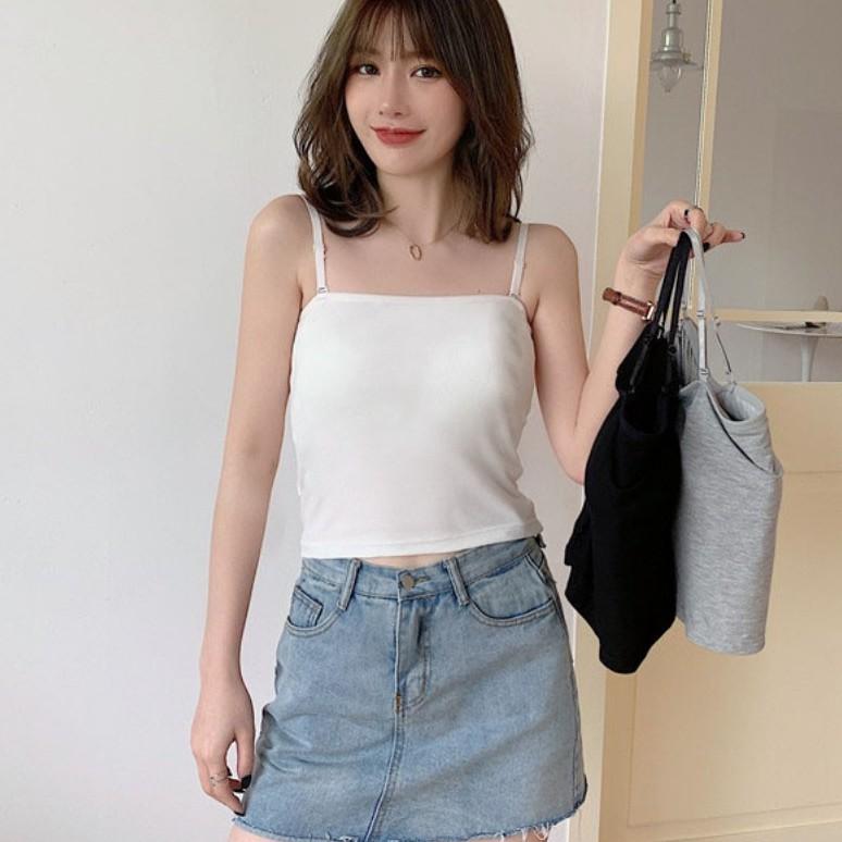 Áo hai dây nữ croptop Madela 100% Cotton, co dãn thoải mái dáng ôm cực thoải mái cho mùa hè, có hai màu đen trắng dễ phối đồ