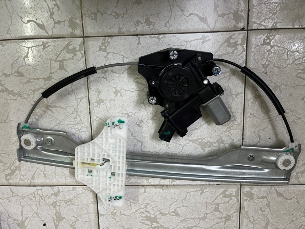 Compa lên xuống kính MG ZS 2020